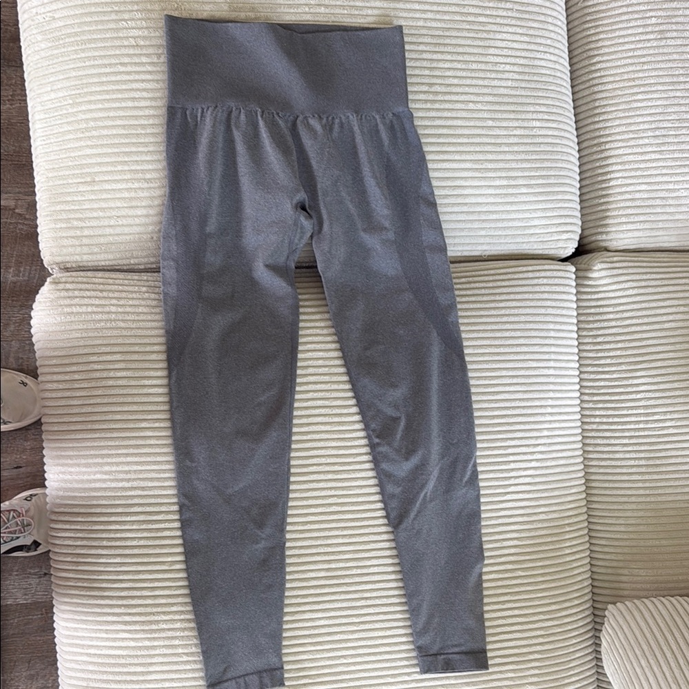 NVGTN Leggings